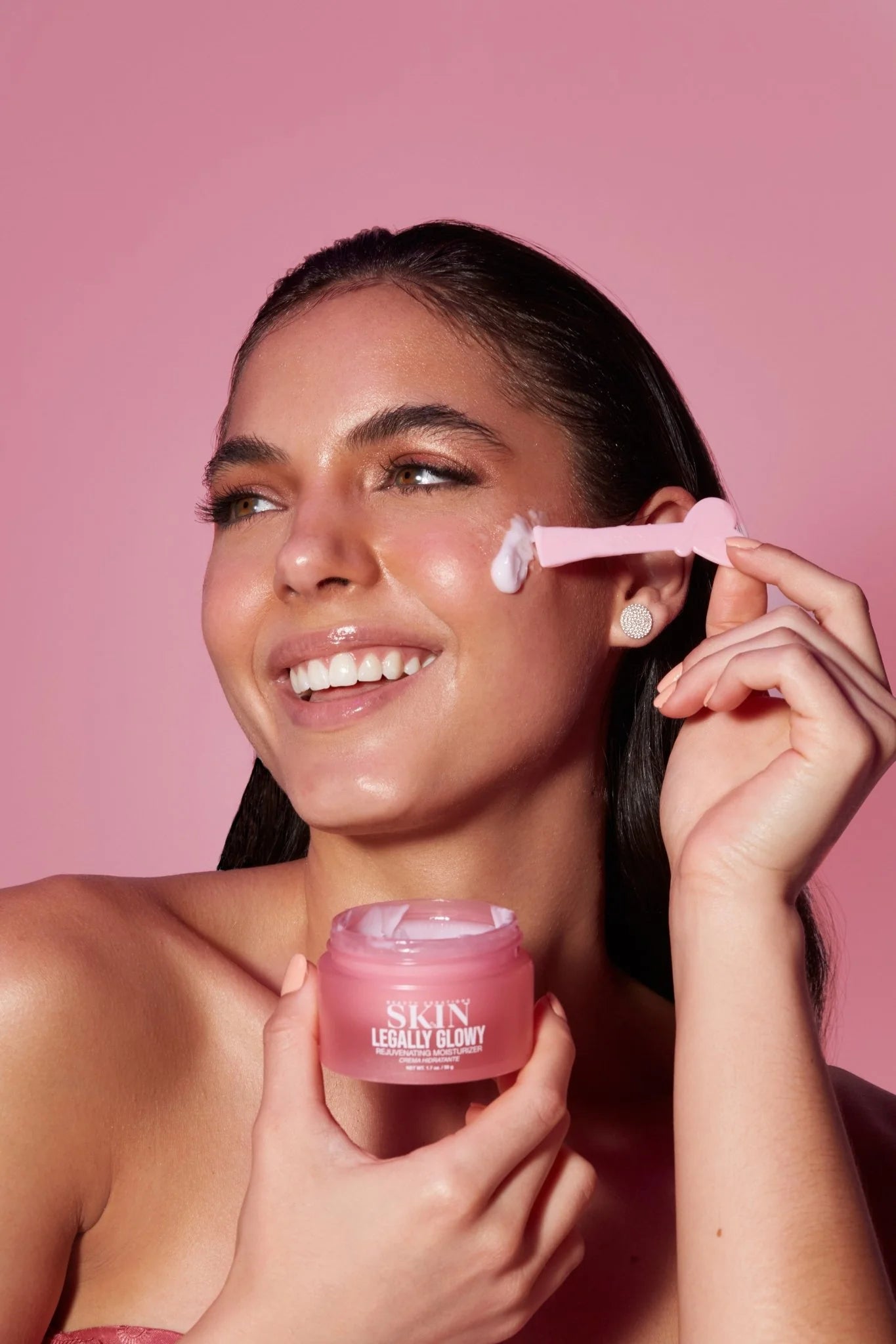 Beauty Creations - Legally Glowy