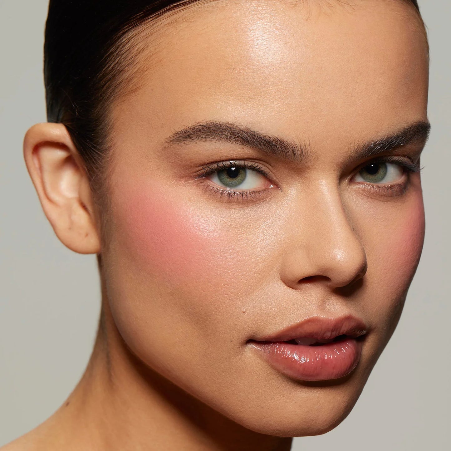 Hybrid Blush - Kylie Cosmetics